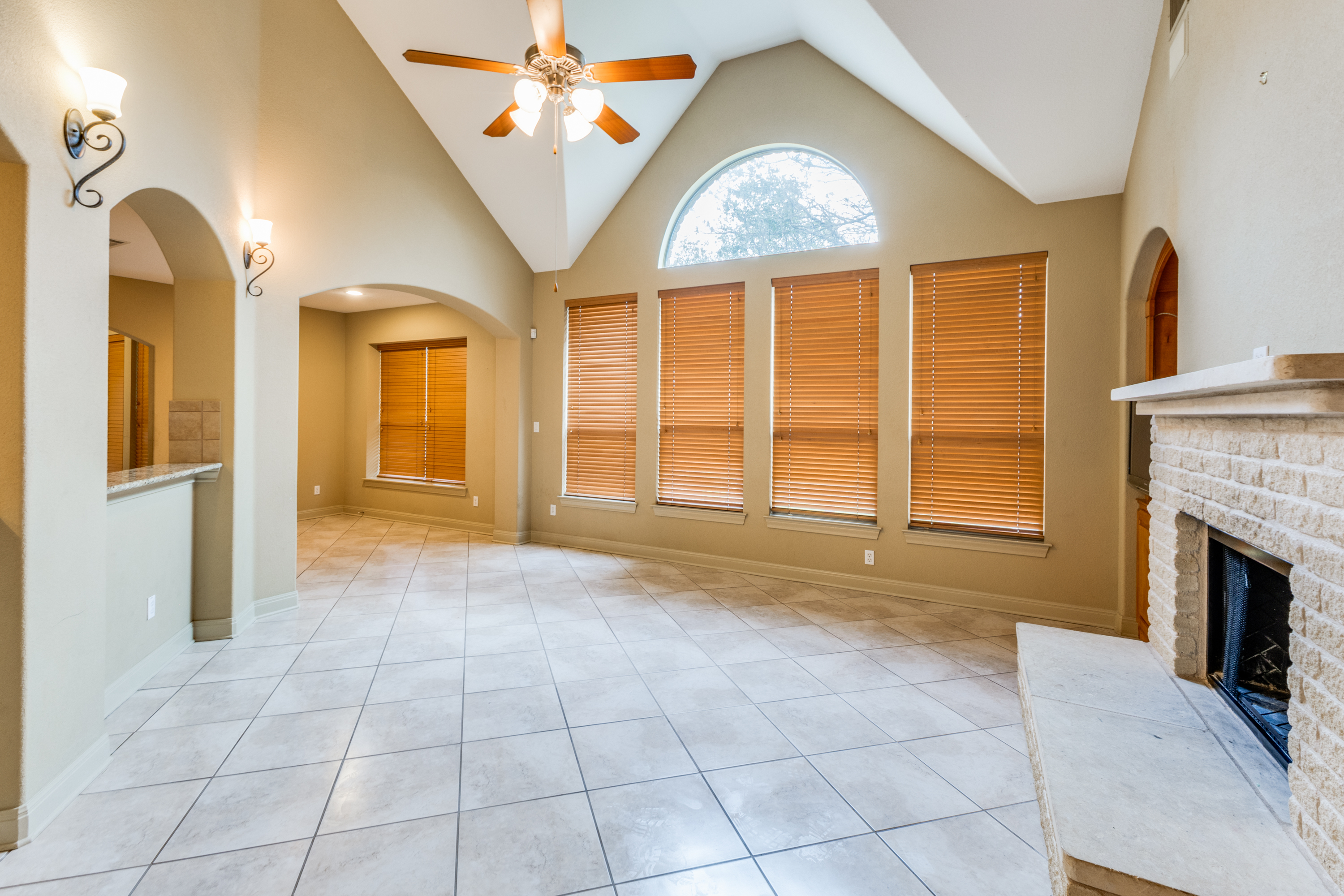 6017 Kelsing Cove